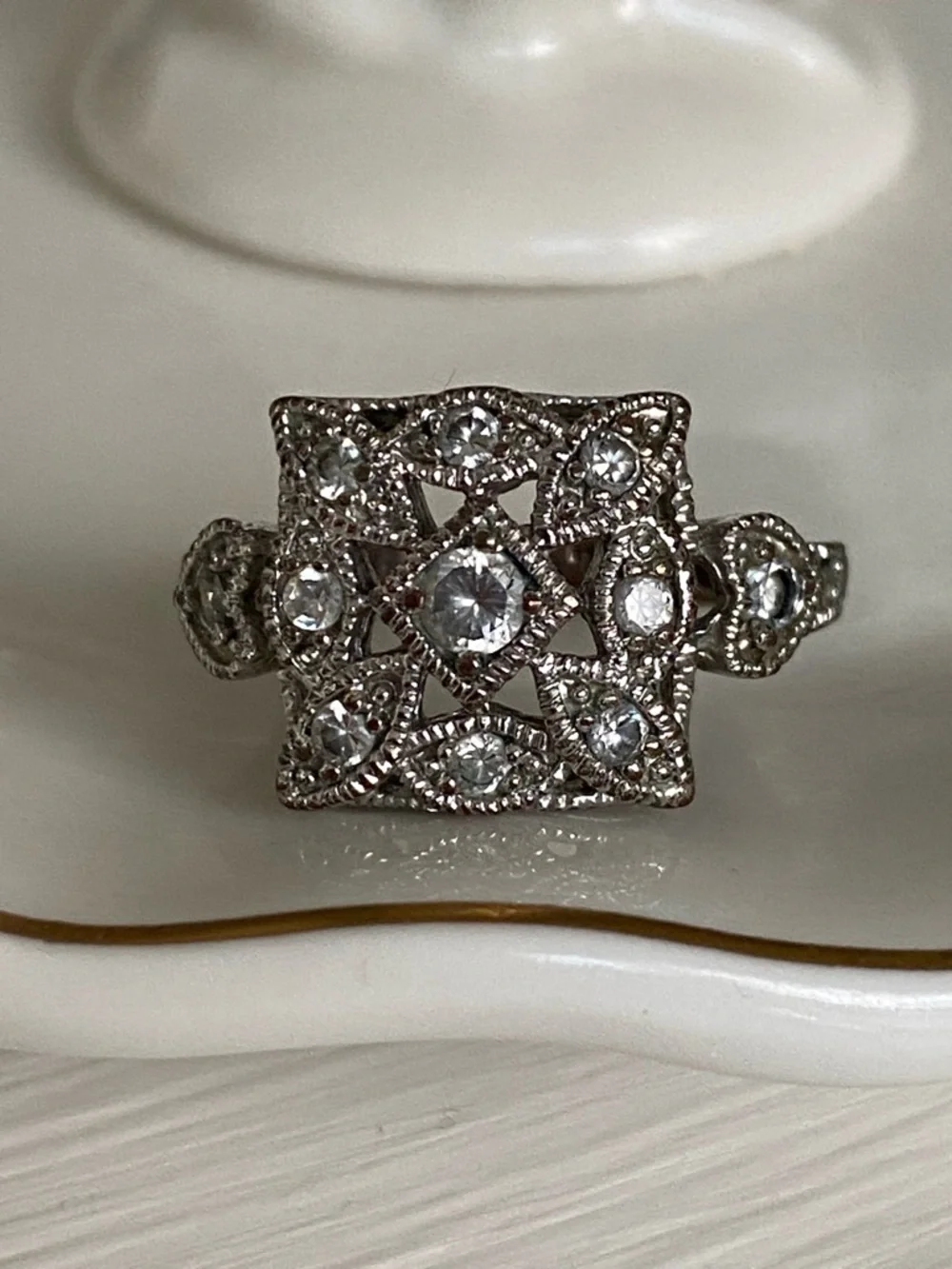 Cocktail Square Vintage Style Ring Floral Crystals Silver Tone Filigree Sz 7